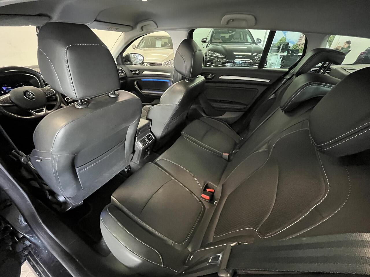 Renault MEGANE Estate 1.3 TCe 140 EDC Techno | Stuur- & stoelverwarming | Camera | Keyless | Full LED | Navigatie | Apple Carplay & Android Auto