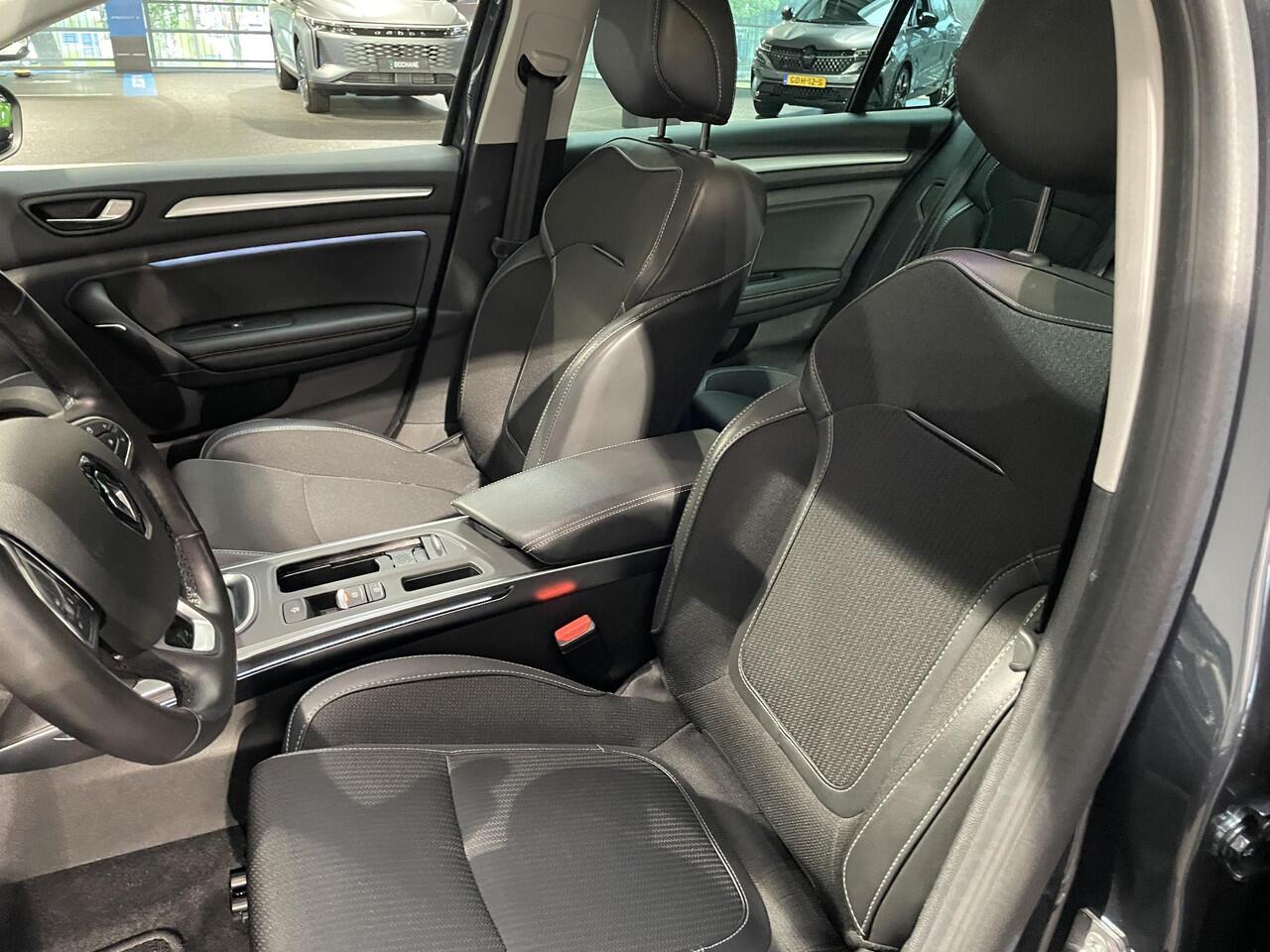 Renault MEGANE Estate 1.3 TCe 140 Techno | Automaat | Stoelverwarming | Achteruitrijcamera | Navigatie |