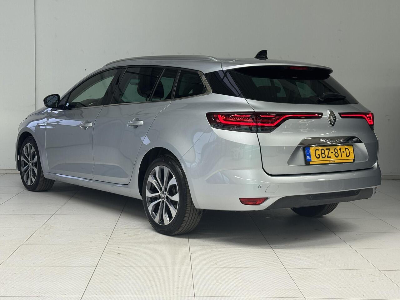 Renault MEGANE Estate 1.3 TCe 140 Techno | Navigatie | Achteruitrijcamera | Stoel + stuurverwarming | Cruise Control |