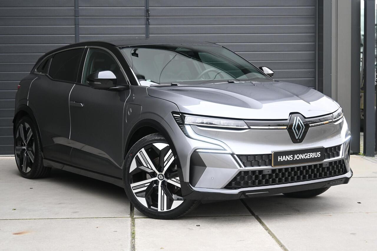 Renault MEGANE E-Tech comfort range iconic 60 kWh | HARMAN/KARDON | 360 CAMERA | STUUR/STOELVERWARMING | LEDER | ADAPT. CRUISE CONTROL | CLIMATE CONTROL | PDC | LMV