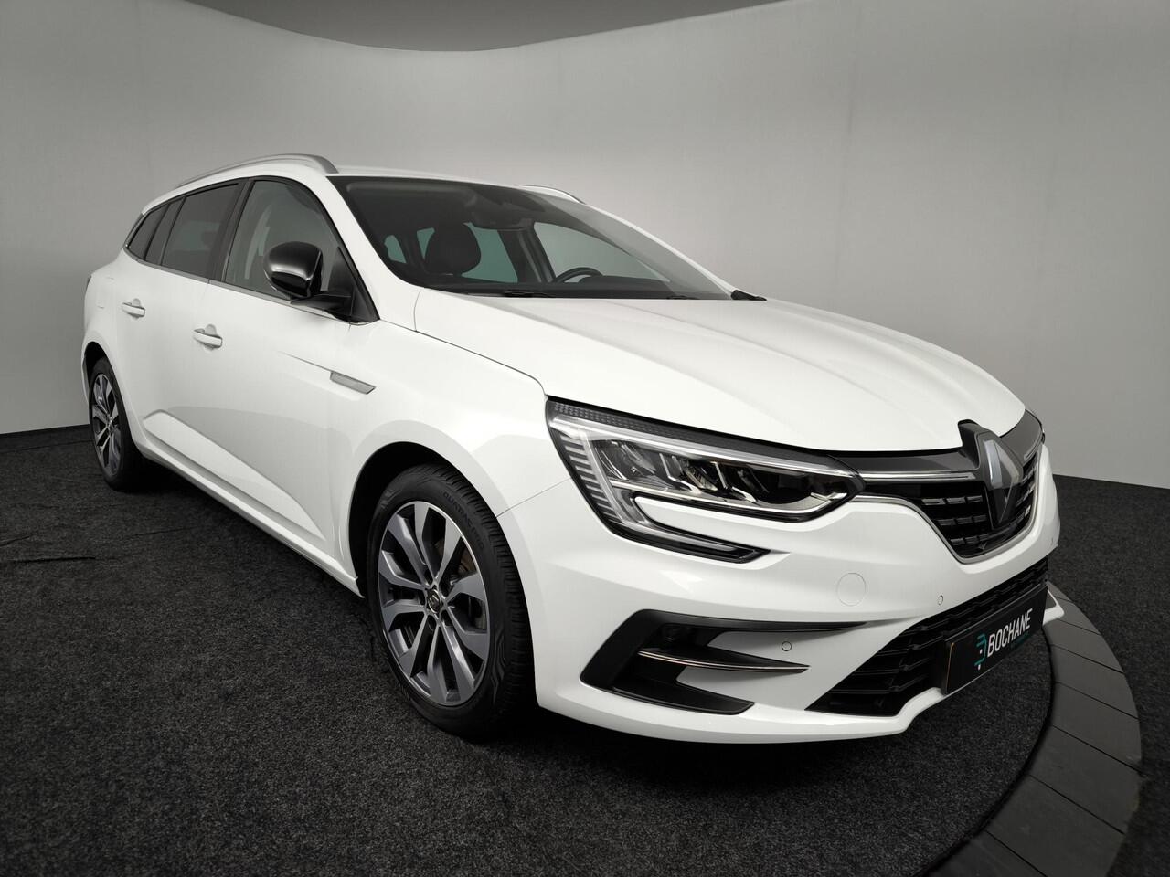 Renault MEGANE Estate 1.3 TCe 140 Techno | Camera | All season | Trekhaak | Navigatie | LED verlichting | Stuur & stoelverwarming |