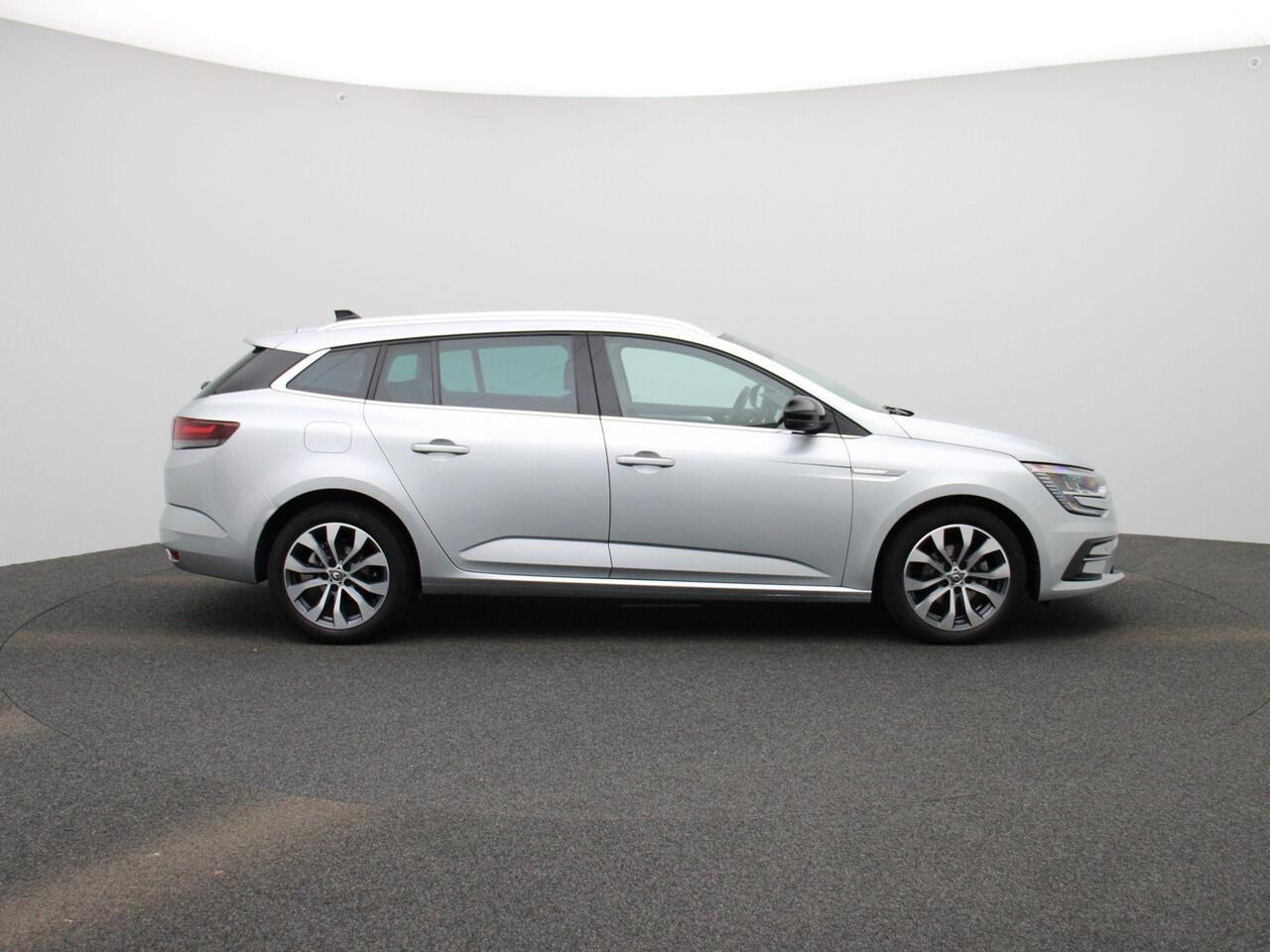 Renault MEGANE Estate 1.3 TCe Techno 140PK | Automaat | Navigatie | Stoel- en Stuurverwarming | Achteruitrijcamera | Climate Control | Cruise Control | Apple CarPlay & Android Auto