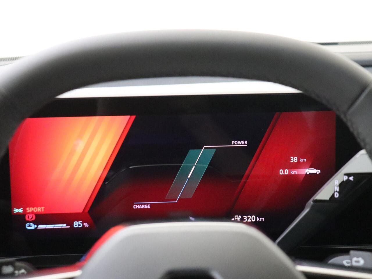 Renault MEGANE E-Tech comfort range techno 60 kWh Apple carplay | android auto