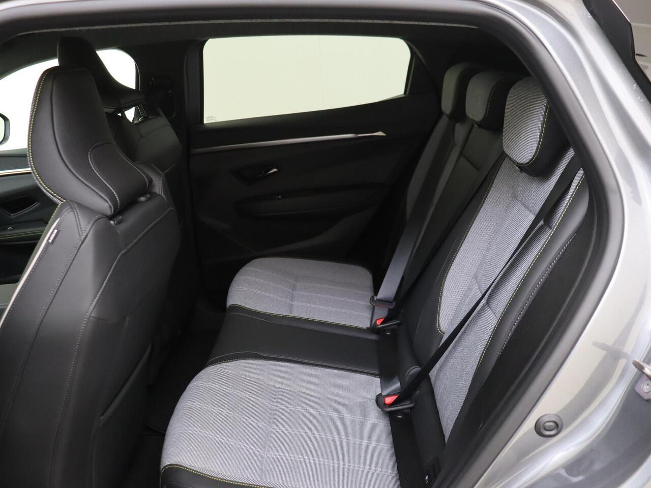 Renault MEGANE E-Tech comfort range techno 60 kWh Apple carplay | android auto