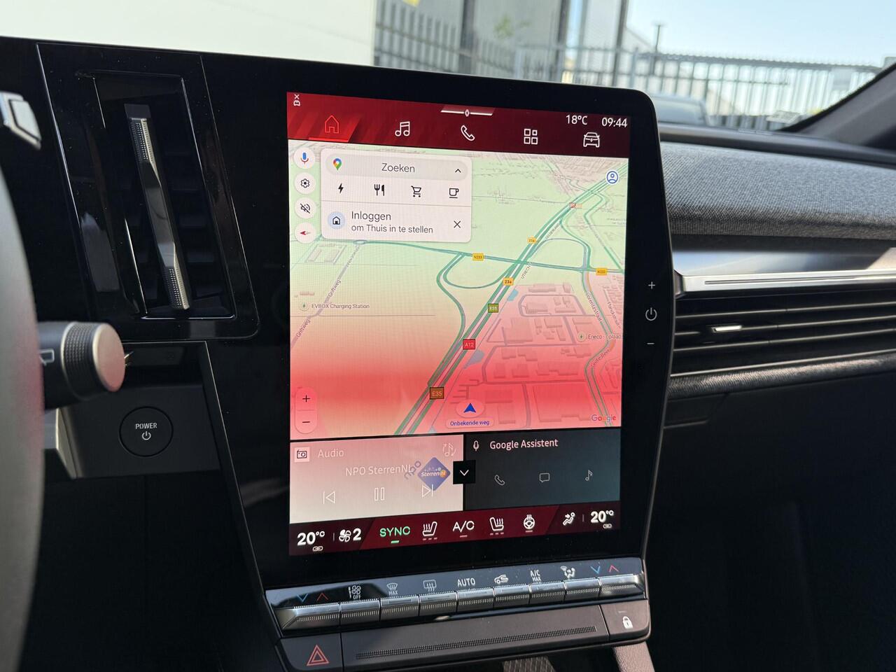 Renault MEGANE E-Tech comfort range techno 60 kWh | Camera | Winterpack | Harman & Kardon | Digitale Binnenspiegel