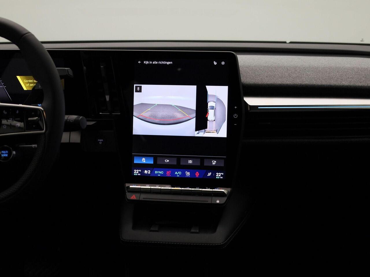 Renault MEGANE E-Tech comfort range techno 60 kWh | Pack Augmented Vision & Advanced Driving Assist | Pack Winter | 20" LMV 'Soren' | Draadloze Smartphonelader | LED Pure Vision | Android Automotive | Keyless