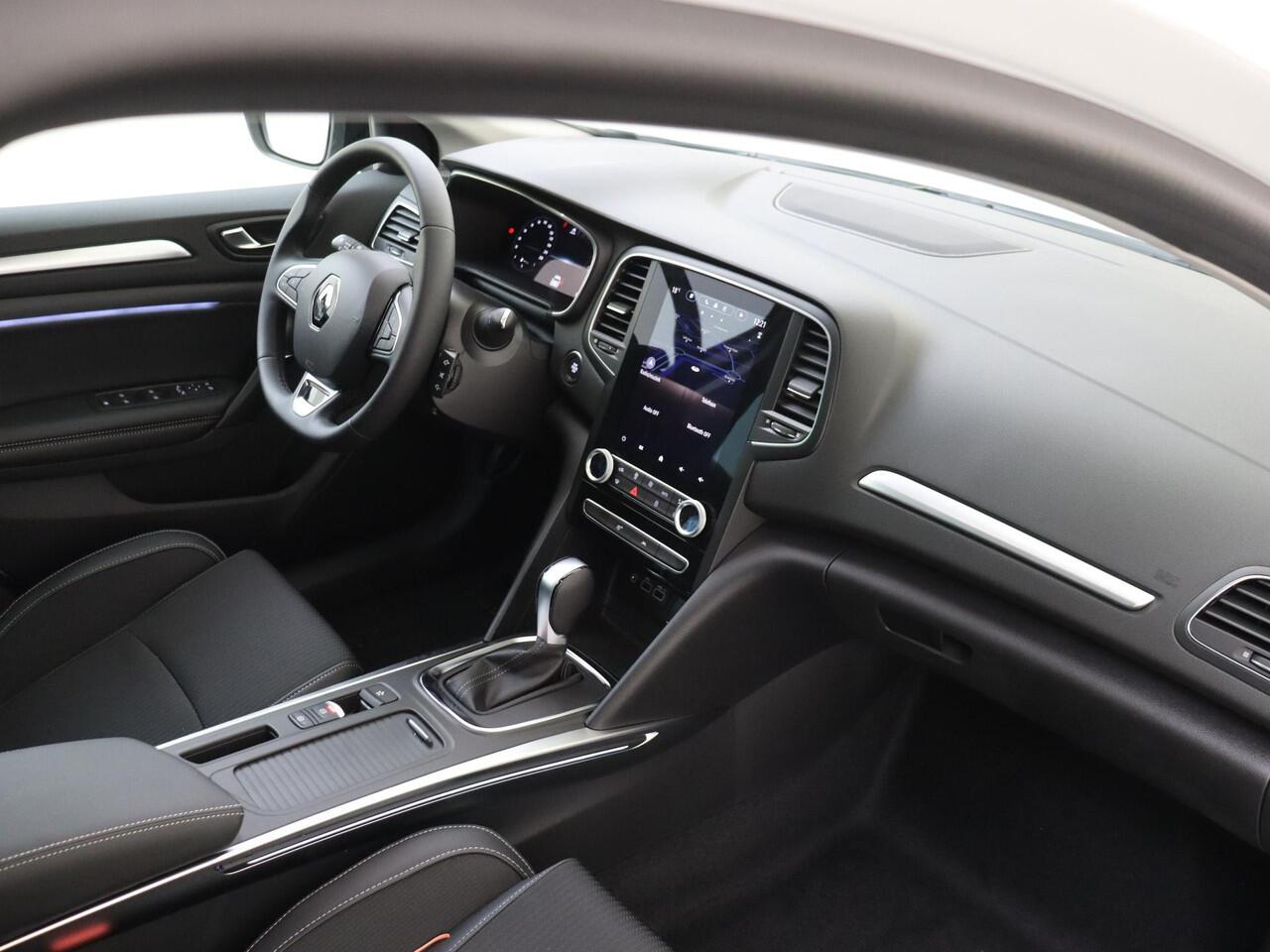 Renault MEGANE Estate 1.3 TCe 140 Techno