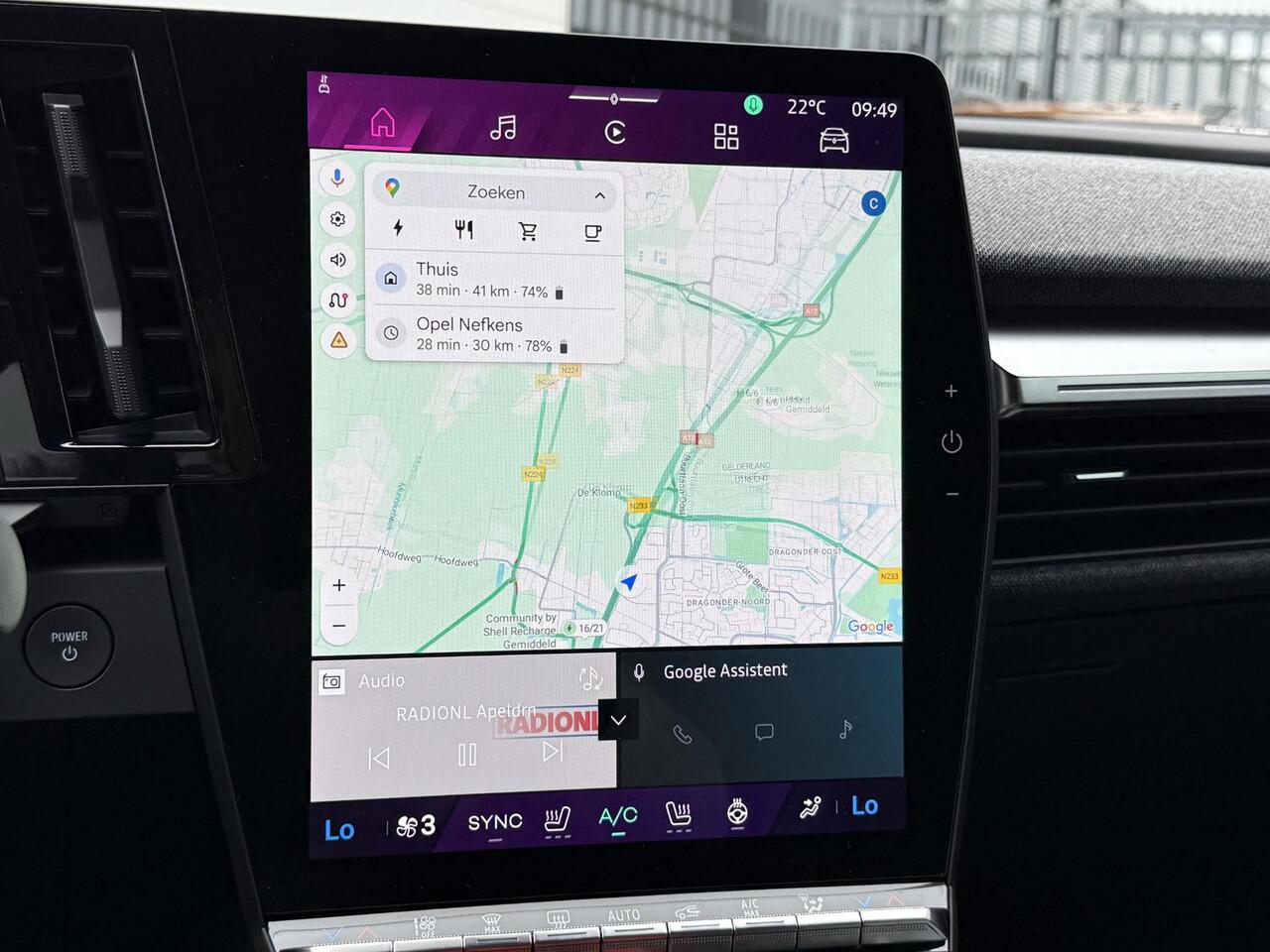 Renault MEGANE E-Tech comfort range techno 60 kWh | 360° Camera | Winterpack | Harman & Kardon | Digitale Binnenspiegel