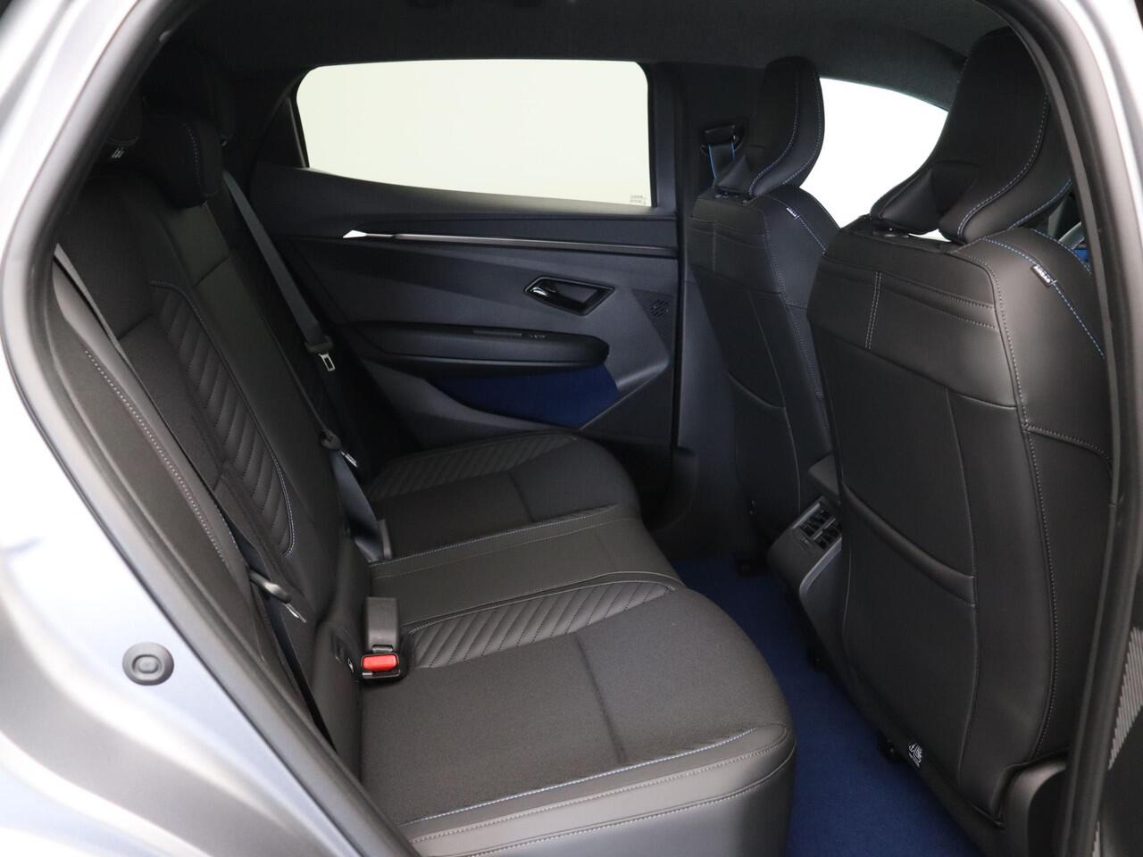 Renault MEGANE E-Tech comfort range esprit alpine 60 kWh | Harman kardon | Active driver assist | 360 graden camera |