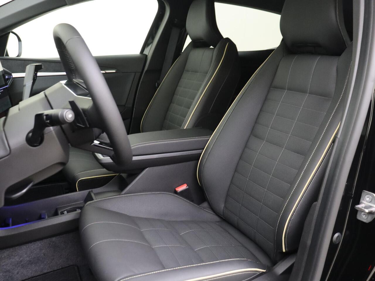 Renault MEGANE E-Tech comfort range iconic 60 kWh | Harman Kardon | Winterpack | 360 Camera | Leder | LM velgen | Apple carplay & Android auto