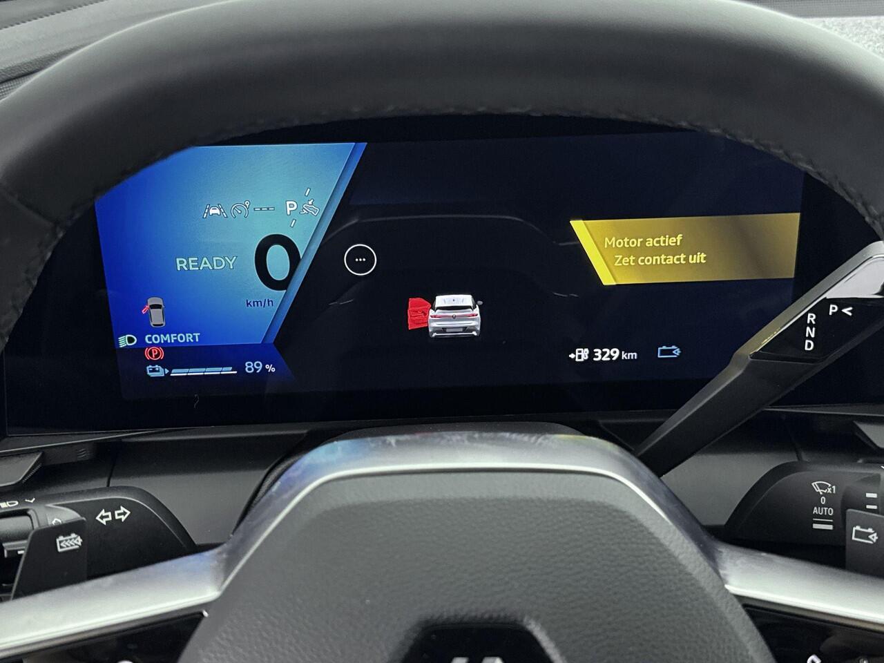 Renault MEGANE E-Tech Comfort Range Techno 60 kWh 220PK | Pack Augmented Vision & Advanced Driving Assist | Pack Winter | Adaptive Cruise Control | Apple CarPlay/Android Auto | Climate Control | Draadloze Oplader | Full LED | Keyless | Voorverwarmingsfunctie | Warmtepom