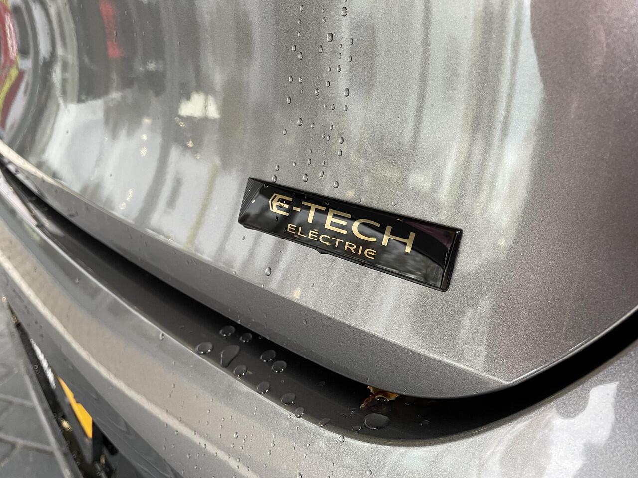 Renault MEGANE E-Tech comfort range techno 60 kWh / Demo Hillegom / Pack winter techno / pack advanced drive assist & augmented vision /