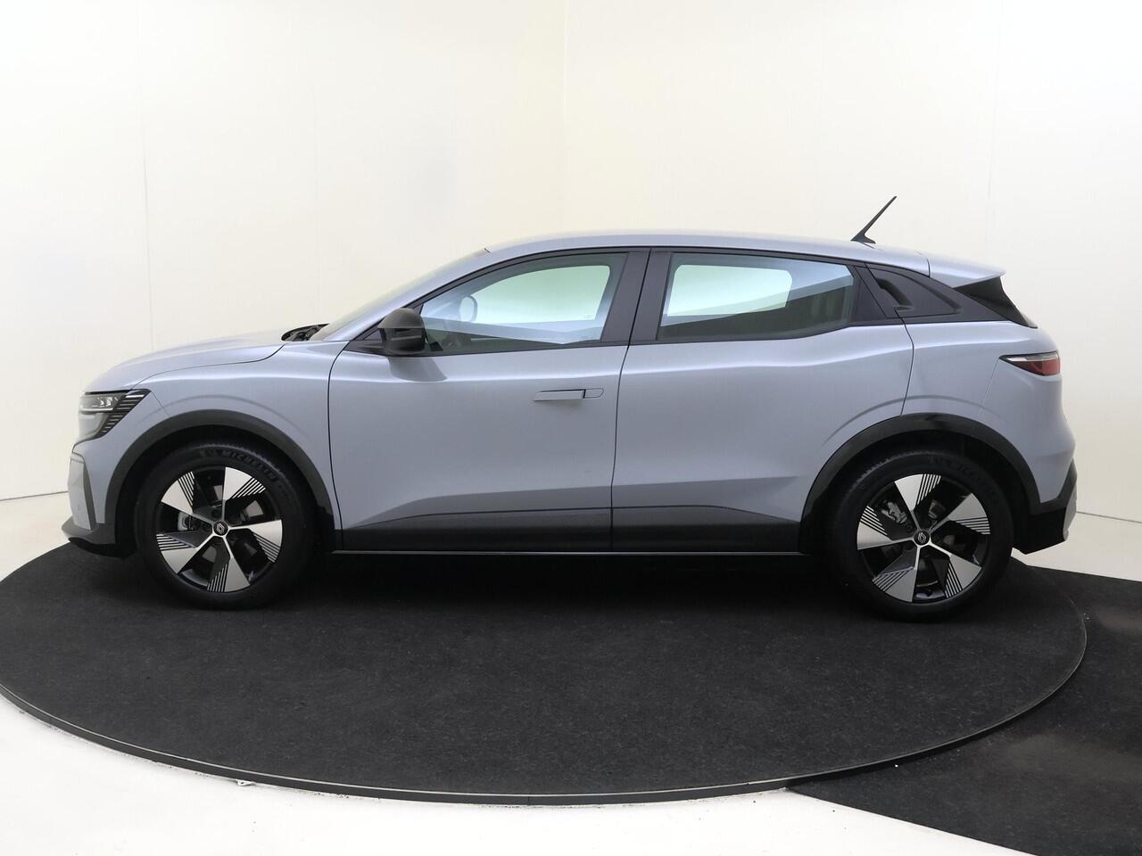 Renault MEGANE E-Tech EV60 Optimum Charge Equilibre | Automaat | Verwarmbare stoelen | Achteruitrijcamera