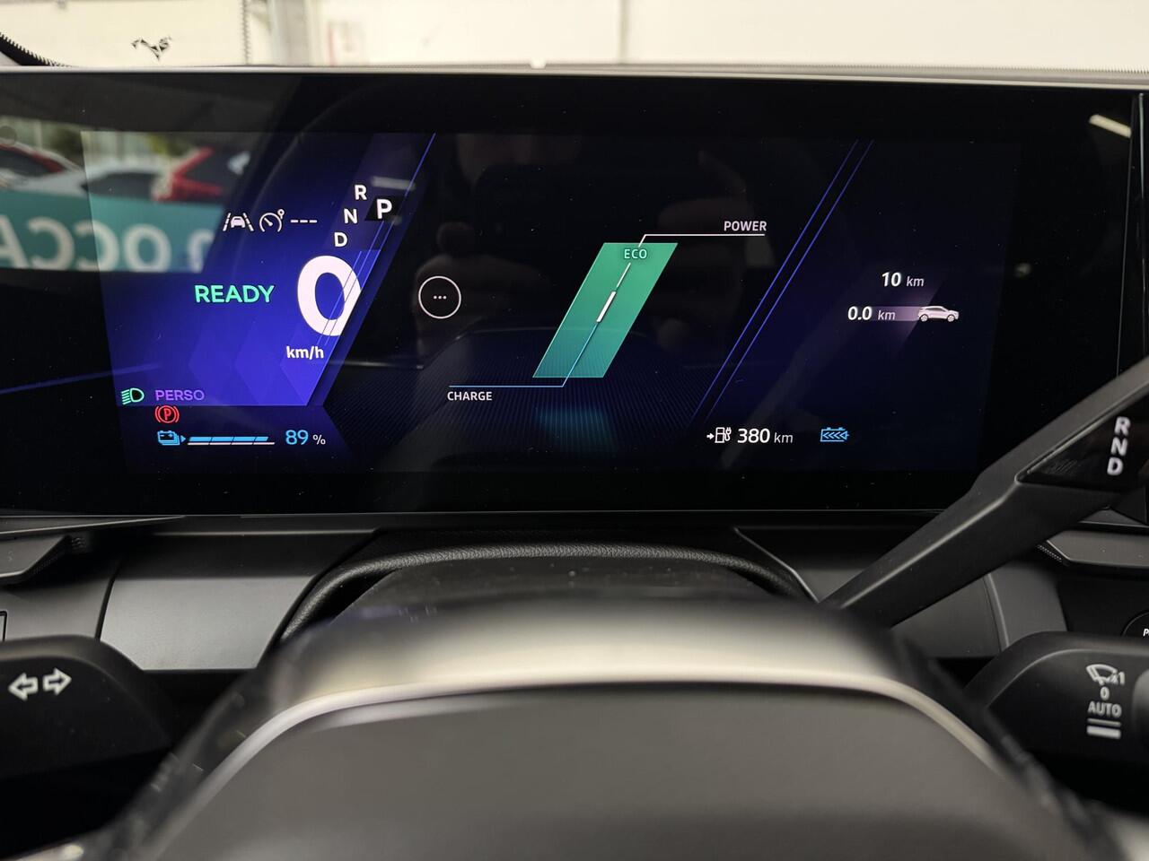 Renault MEGANE E-Tech Comfort Range Esprit Alpine 60 kWh | Demo | Warmtepomp | Harman / Kardon | 360° Camera | Stoel + Stuurverwarming |