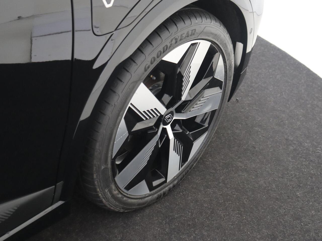 Renault MEGANE E-Tech comfort range techno 60 kWh | Navigatie met Google Integratie | Climate Control | Cruise Control Adaptief | Apple Carplay/Android Auto | Harman Kardon Premium Audio | Warmtepomp | Pack Winter | Parkeersensoren incl. Camera |