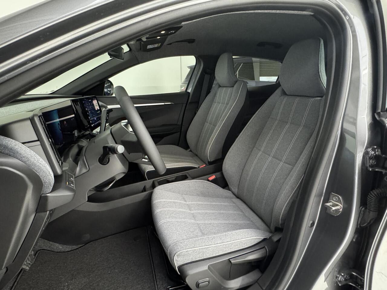 Renault MEGANE E-Tech comfort range Evolution 60 kWh | Navigatie | Achteruitrijcamera | Stoel + Stuurverwarming | Warmtepomp |