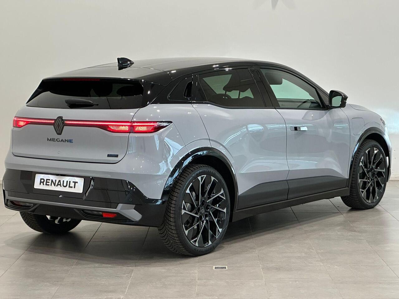 Renault MEGANE E-Tech Esprit Alpine 220 Comfort Range 60 kWh | All season banden | Pack Driving & Sound | Van: ¤ 43.559,- nu rijklaar voor: ¤ 41.559,-