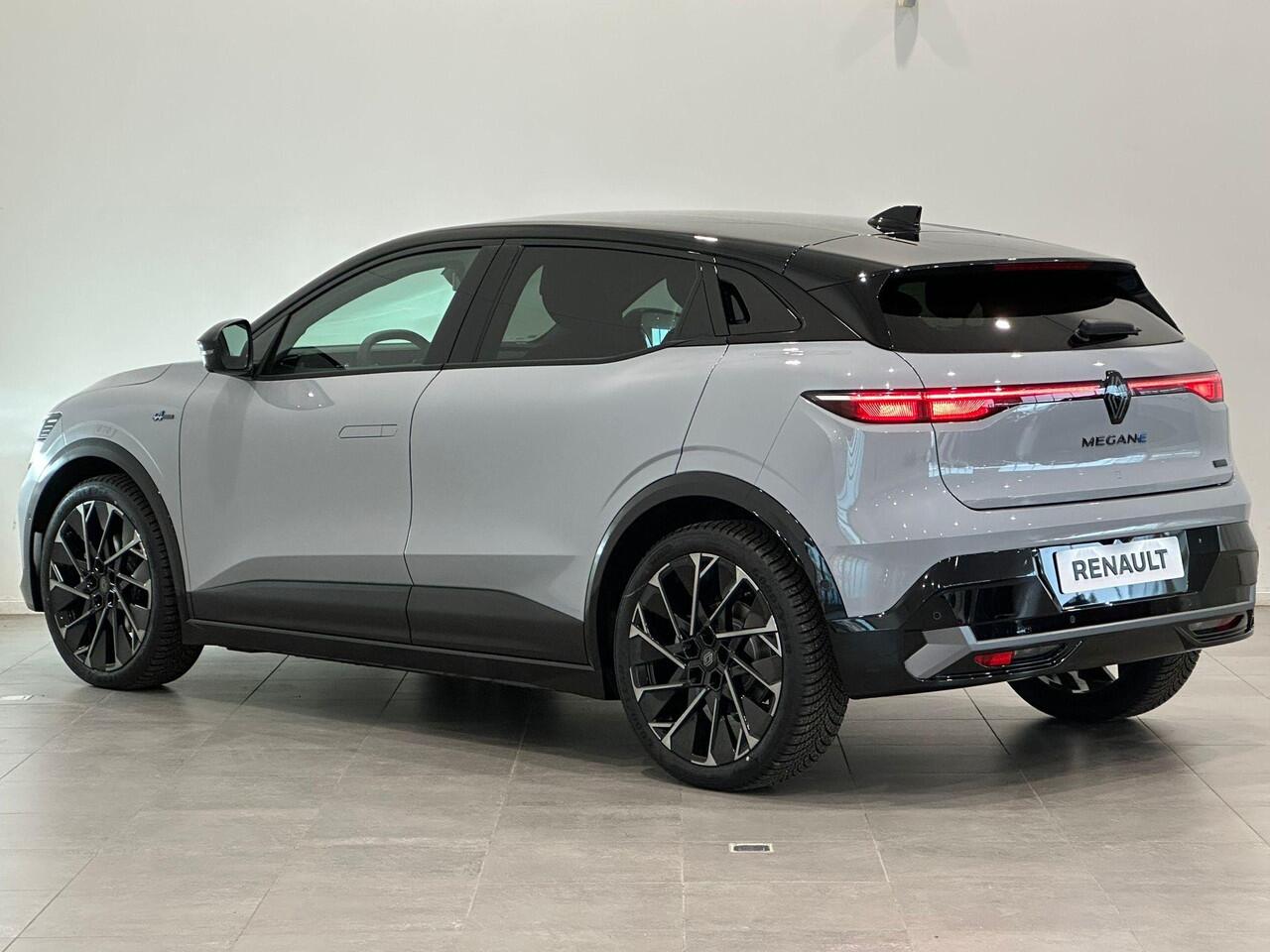 Renault MEGANE E-Tech Esprit Alpine 220 Comfort Range 60 kWh | All season banden | Pack Driving & Sound | Van: ¤ 43.559,- nu rijklaar voor: ¤ 41.559,-