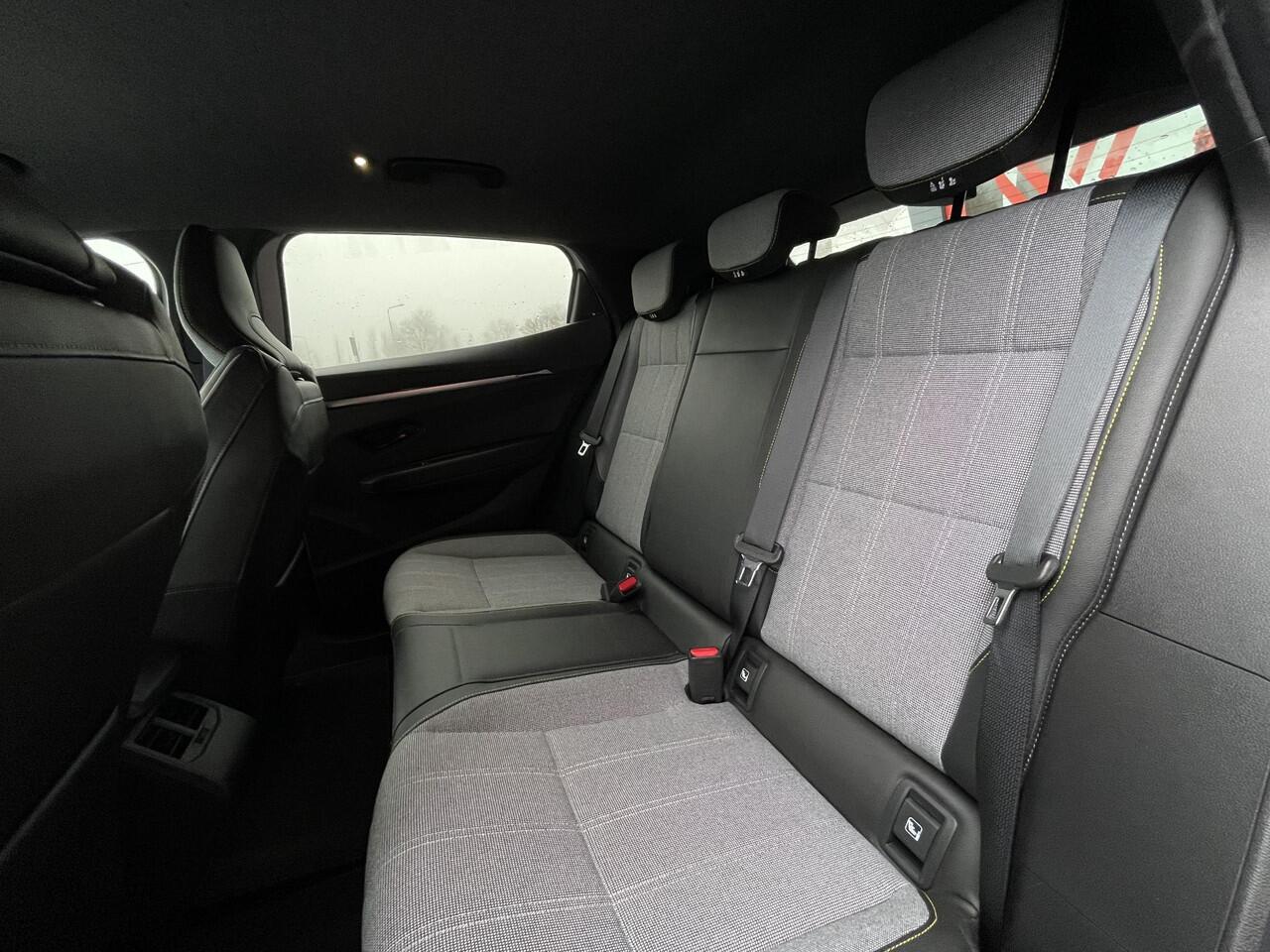 Renault MEGANE E-Tech comfort range techno 60 kWh / Pack Winter / Harman Kardon Audio / Pack Advanced Drive Assist & Augmented Vision