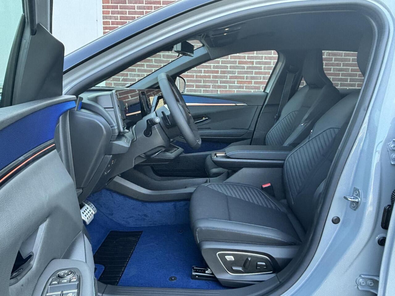 Renault MEGANE E-Tech Esprit Alpine 220 pk Comfort Range MY25 l Meer dan ¤ 3.500 voorraadvoordeel! l Gratis 5 jaar fabrieksgarantie!