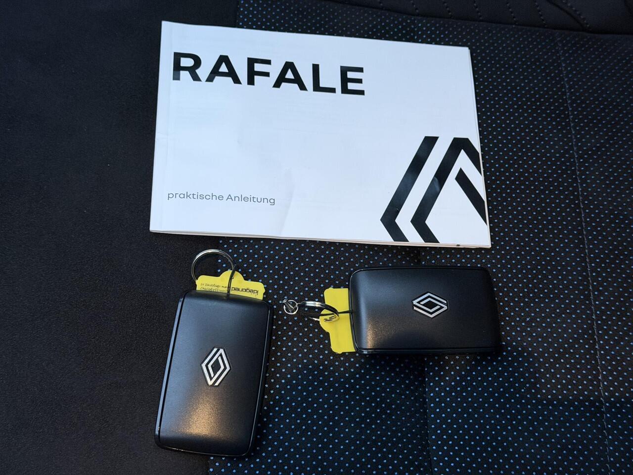 Renault Rafale E-Tech 4x4 plug-in full hybrid 300 esprit Alpine / Fabrieksgarantie tot 04-2027 / PANO / EAER 98 km / Panoramadak variabele transparantie / HUD / Camera 360° / Elektrische klep / Navigatie / Apple Carplay Android / Stuur & stoel en voorruitverwarming / Ad