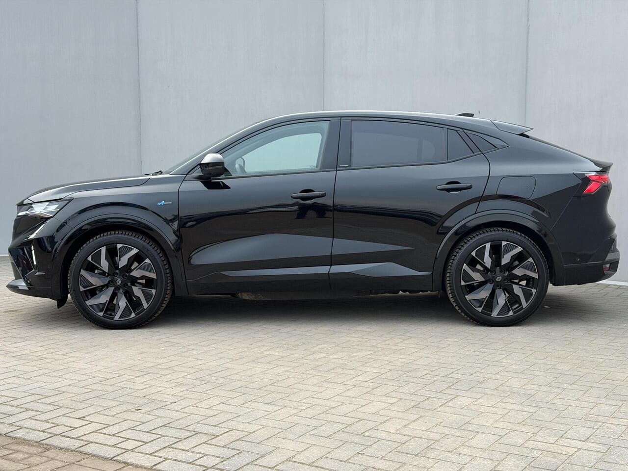 Renault Rafale E-Tech 4x4 plug-in hybrid 300 esprit Alpine / Fabrieksgarantie tot 04-2027 / Panoramadak / HUD / 360 Camera / Stoel & Stuurwiel Verwarmd / 4 Control / Apple Carplay & Android Auto / Adpatieve Cruise / Clima / LED / DAB /