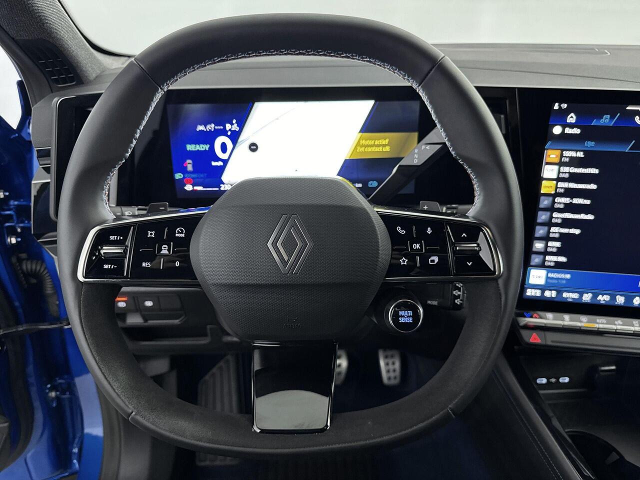 Renault Rafale 1.2 E-Tech 4x4 plug-in hybrid 300Pk esprit Alpine | Google Navigatie | Apple & Android Carplay | 4 Control | Parkeersensoren Voor & Achter | 360 Camera | Stoel, Stuurverwarming | Keyless Entry |