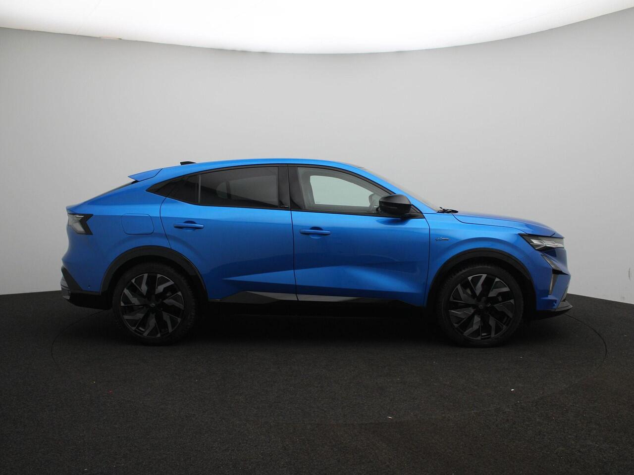 Renault Rafale esprit Alpine E-Tech 4x4 plug-in hybrid 300 | 4CONTROL advanced | Parkeersensoren rondom + 360 camera | Gelamineerde zijruiten voor + extra getint achter | Elektrisch verwarmde voorstoelen |