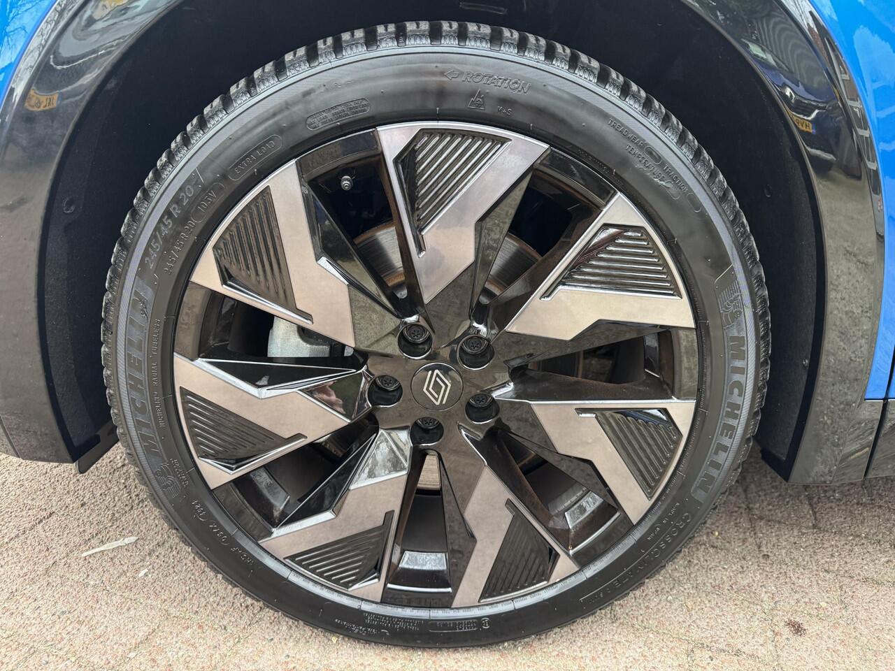 Renault Rafale 1.2 E-Tech 4x4 plug-in hybrid 300 esprit Alpine