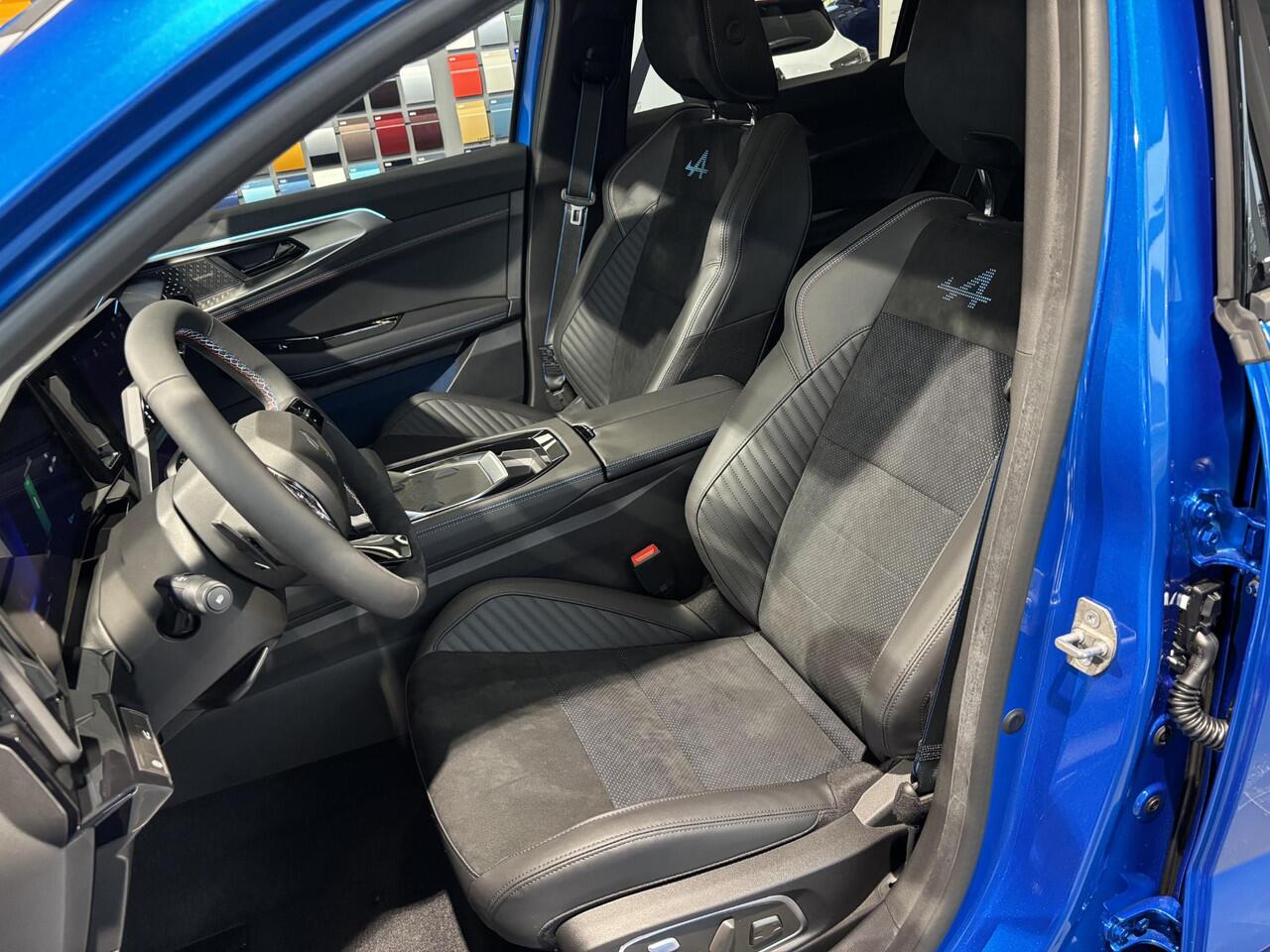 Renault Rafale 1.2 E-Tech full hybrid 200 esprit Alpine / PACK PRIVILÈGE / PACK ÉLYSÉE / PACK LIGHT & SOUND / 4CONTROL