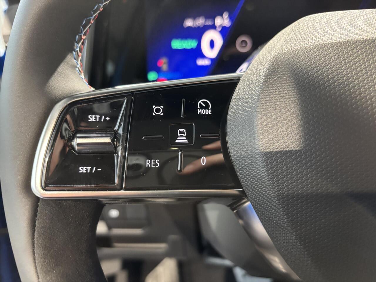 Renault Rafale 1.2 E-Tech full hybrid 200 esprit Alpine / PACK PRIVILÈGE / PACK ÉLYSÉE / PACK LIGHT & SOUND / 4CONTROL