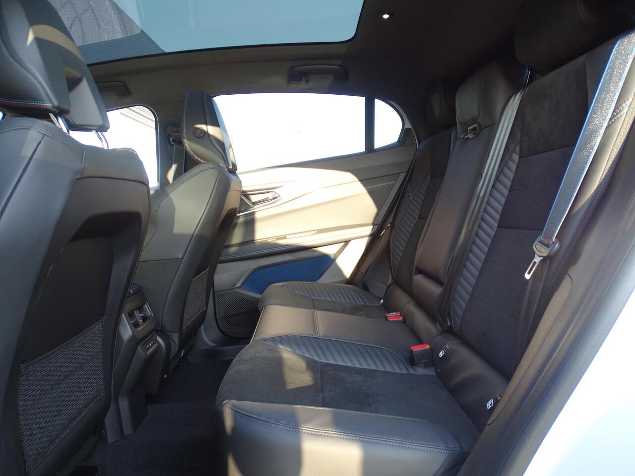 Renault Rafale 1.2 E-Tech full hybrid 200 esprit Alpine NU 5 JAAR GARANTIE! / PACK ÉLYSÉE / PACK PRIVILÈGE / PACK LIGHT & SOUND