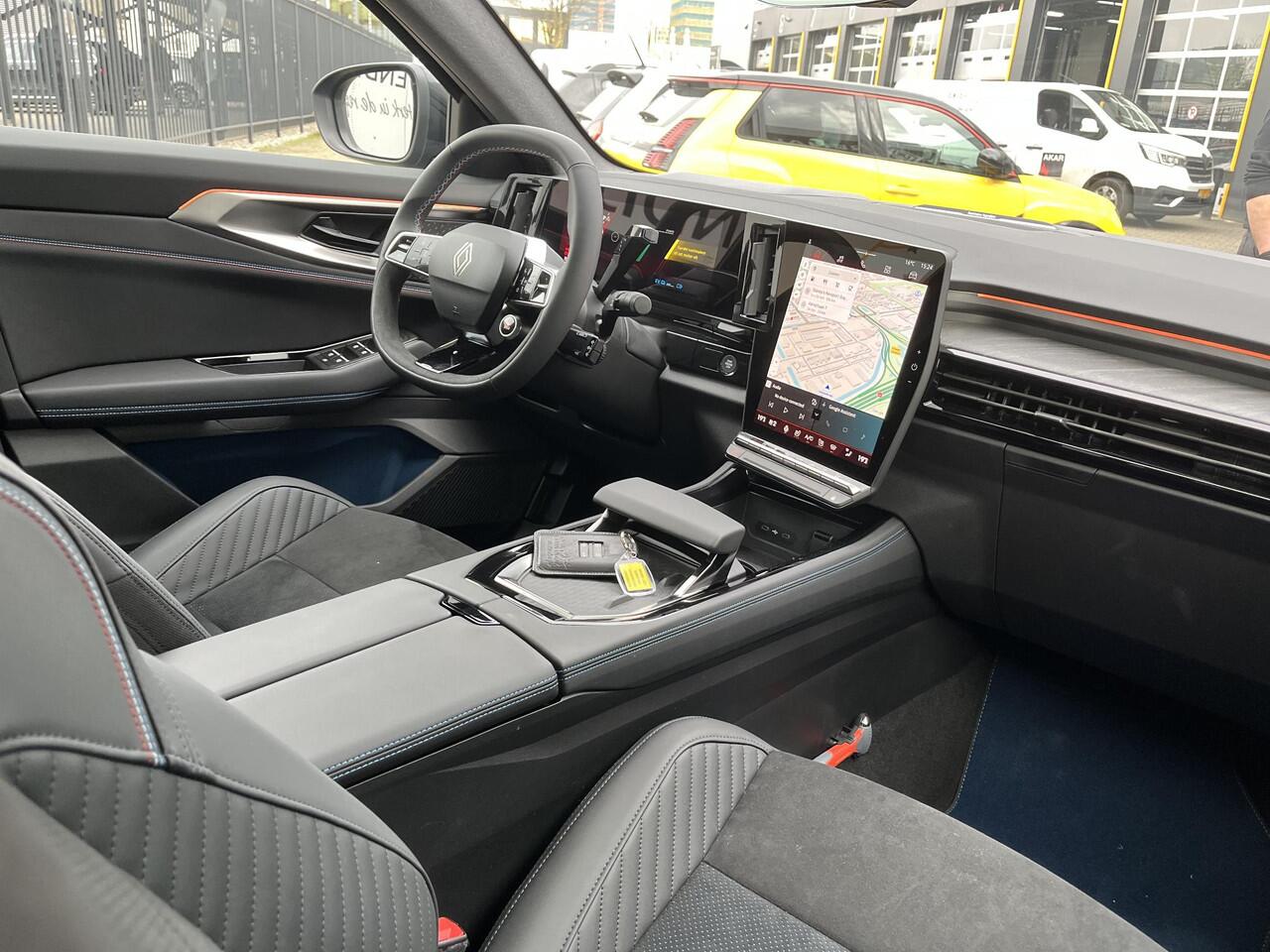 Renault Rafale 1.2 E-Tech full hybrid 200 esprit Alpine / Pack Privilege / Pack Light & Sound / Demo Amsterdam Zuidoost vraag naar beschikbaarheid / Extra garantie info Verkoop