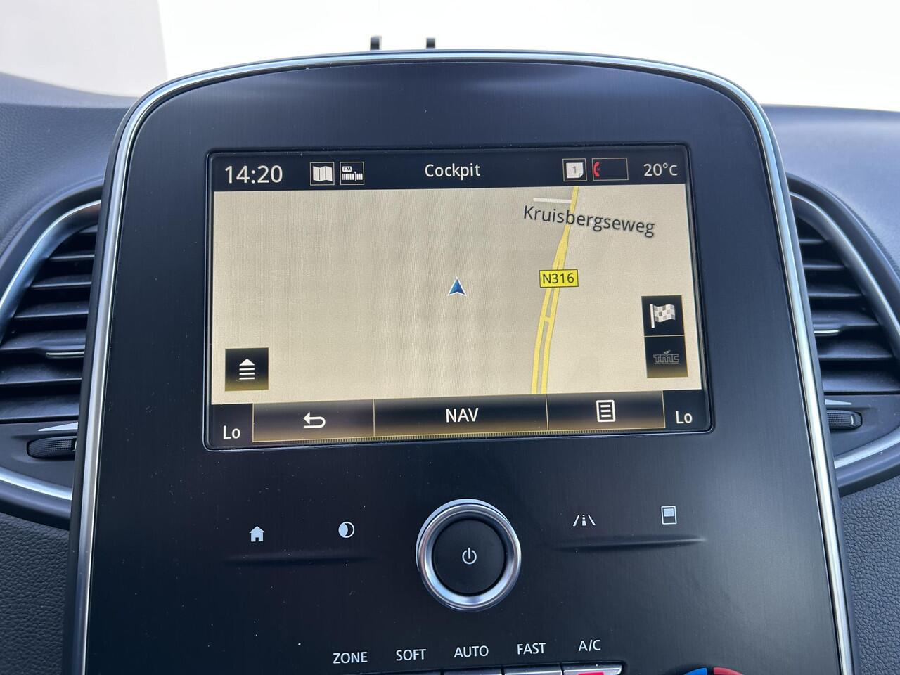 Renault SCENIC TCe 140 EDC Limited Automaat / 1.800 kg trekgewicht / Apple carplay / Android auto / Stoelverwarming / Cruise control / Climate control / Parkeersensoren voor en achter /