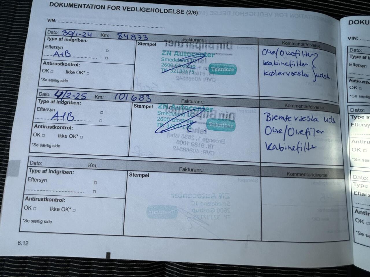 Renault SCENIC TCe 140 EDC Limited Automaat / 1.800 kg trekgewicht / Apple carplay / Android auto / Stoelverwarming / Cruise control / Climate control / Parkeersensoren voor en achter /