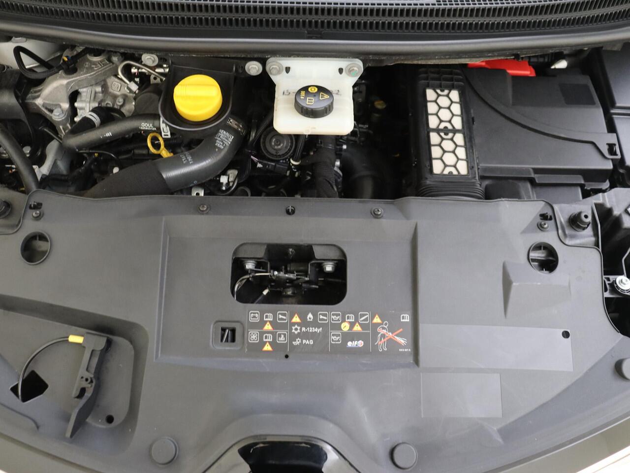 Renault SCENIC 1.3 TCe140 Initiale Paris AUTOMAAT | Navigatie | Parkeersensoren& Camera | Lederen Bekleding |