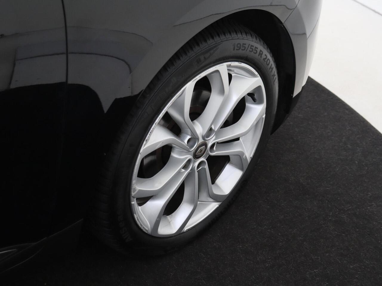 Renault SCENIC 1.3 TCe Bose | Lichtmetalen velgen | Bose Geluidsinstallatie | cruise control