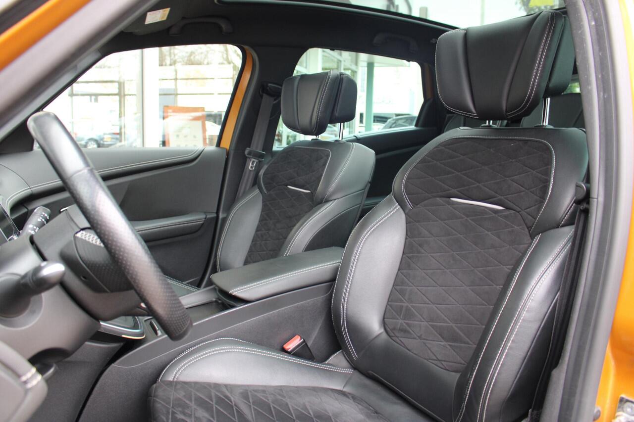 Renault SCENIC 1.3 TCe Black Edition | Panoramadak | Camera | Head up display | BOSE |