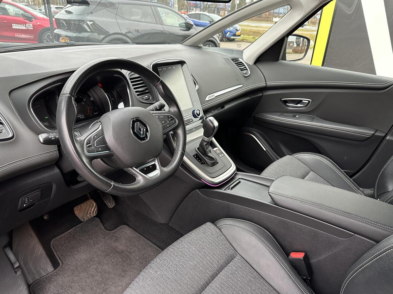 Renault SCENIC TCe 130 Intens l AUTOMAAT l Achteruitrijcamera l NAVI l Cruise