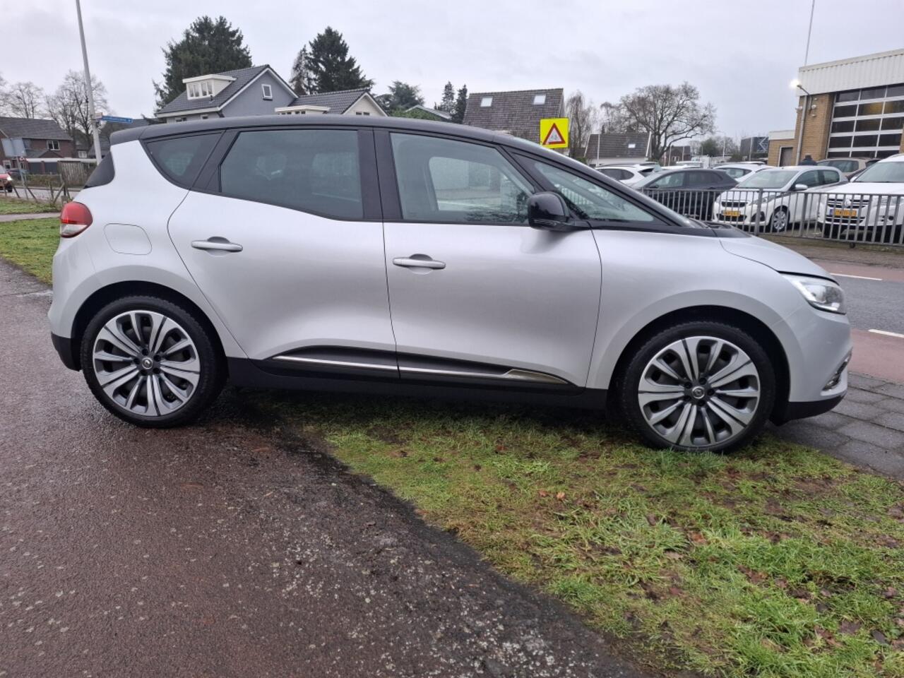 Renault SCENIC 1.3 TCe Business Zen