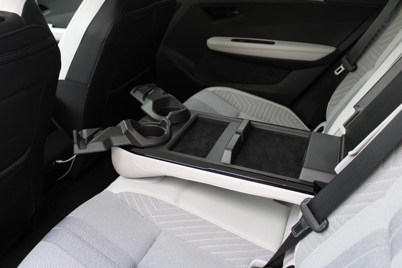 Renault SCENIC E-Tech 220 pk EV87 long range ICONIC | NL-Auto | BTW-Auto | Solarbay | Augmented Vision | Demo voordeel |