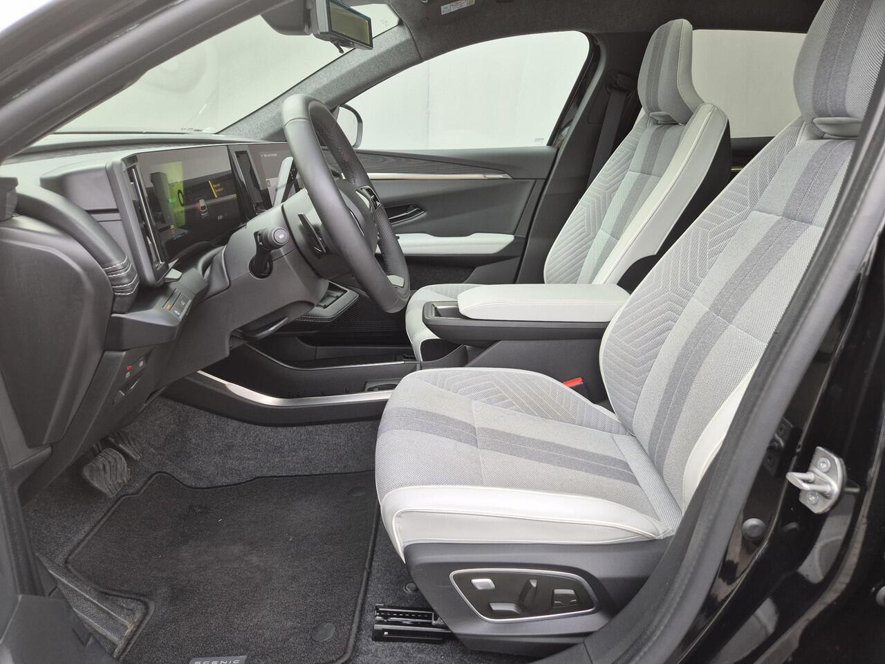 Renault SCENIC E-Tech EV87 long range techno Automaat / Apple Carplay Android Auto / Elektrische achterklep / Panoramadak / Stuur-, en Stoelverwarming / Rondomzicht camera / Adaptief CC / Harman/Kardon Audio Systeem /