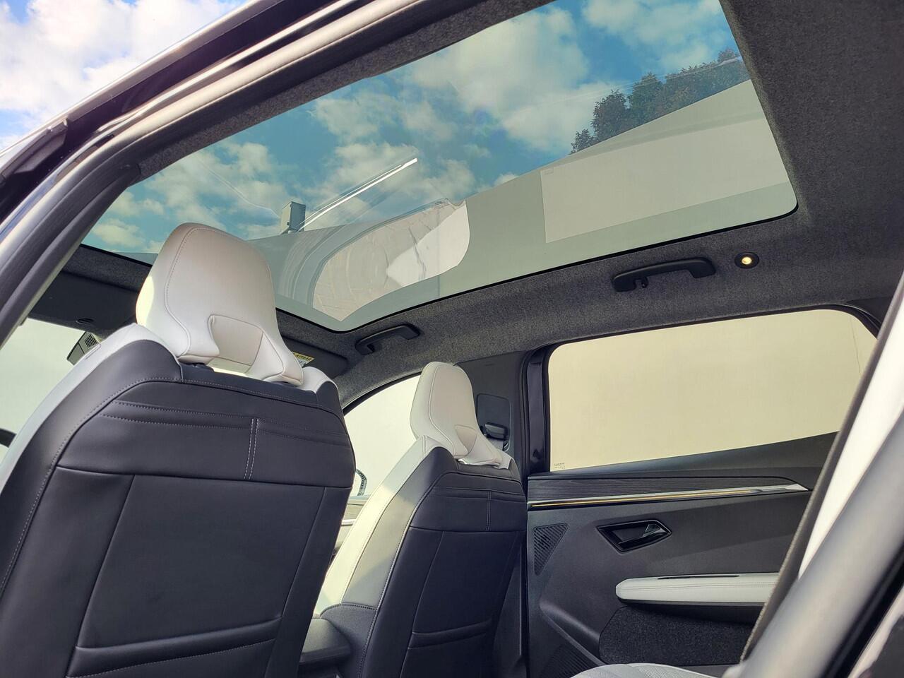 Renault SCENIC E-Tech EV87 long range iconic Automaat / / Harman Kardon Premium Audio / Solarbay Panoramadak / 360 Graden Camera / Elektrische Verstelbare Bestuurdersstoel met Geheugen / Elektrisch Bedienbare Achterklep / Adaptief Cruise Control / Stoel & Stuurverwarmi