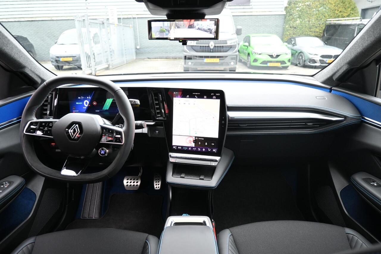 Renault SCENIC E-Tech EV87 long range esprit Alpine | MAT GRIJS | PANORAMADAK | HARMAN/KARDON | 360 CAMERA | STUUR/STOELVERWARMING | NAVI | ADAPT. CRUISE CONTROL | APPLECARPLAY/ANDROIDAUTO | FULL OPTION!