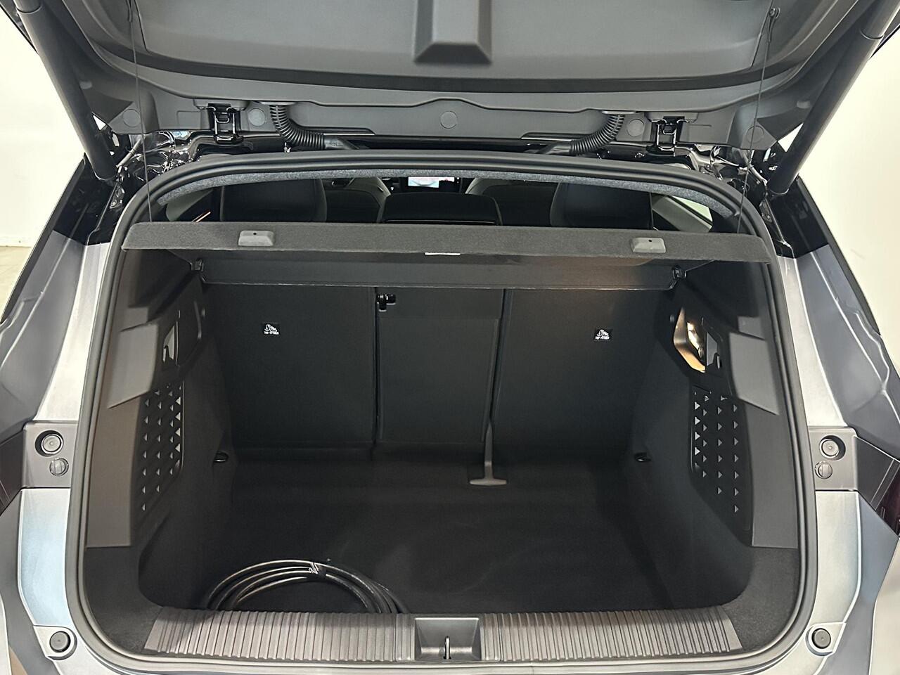 Renault SCENIC E-Tech EV87 220 Long Range Esprit Alpine | Panoramadak | Harman Kardon | Pack Advanced Driving Assist & Augmented Vision | Van: ¤ 53.609,- nu rijklaar voor: ¤ 50.609,-