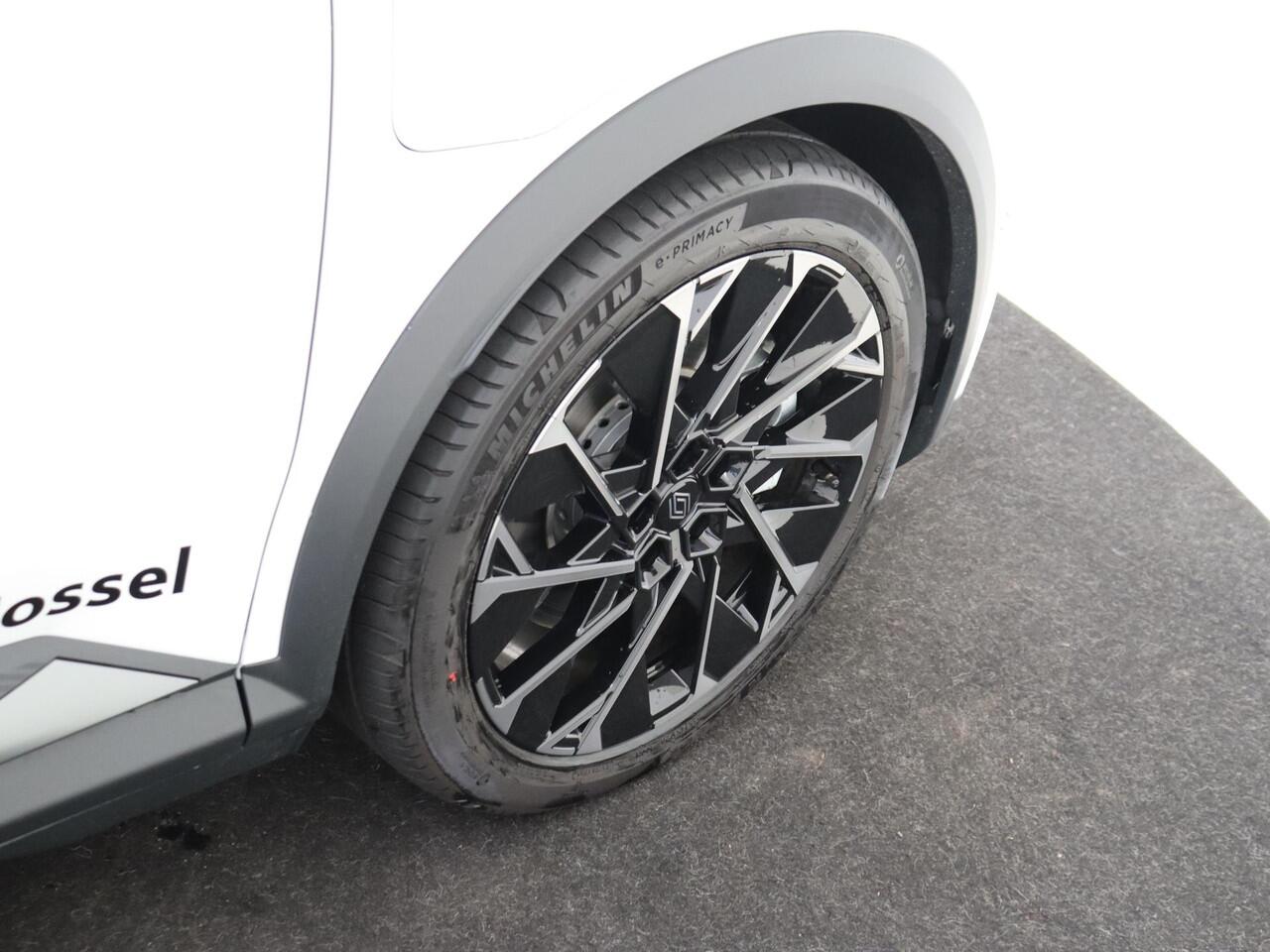 Renault SCENIC E-Tech EV87 long range esprit Alpine 220PK | Panoramadak | Harman Kardon | 360 Camera | Stoelverwarming | 360 Camera |