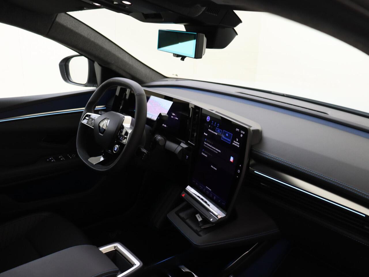 Renault SCENIC E-Tech EV87 long range esprit Alpine 220PK | Panoramadak | Harman Kardon | 360 Camera | Stoelverwarming | 360 Camera |