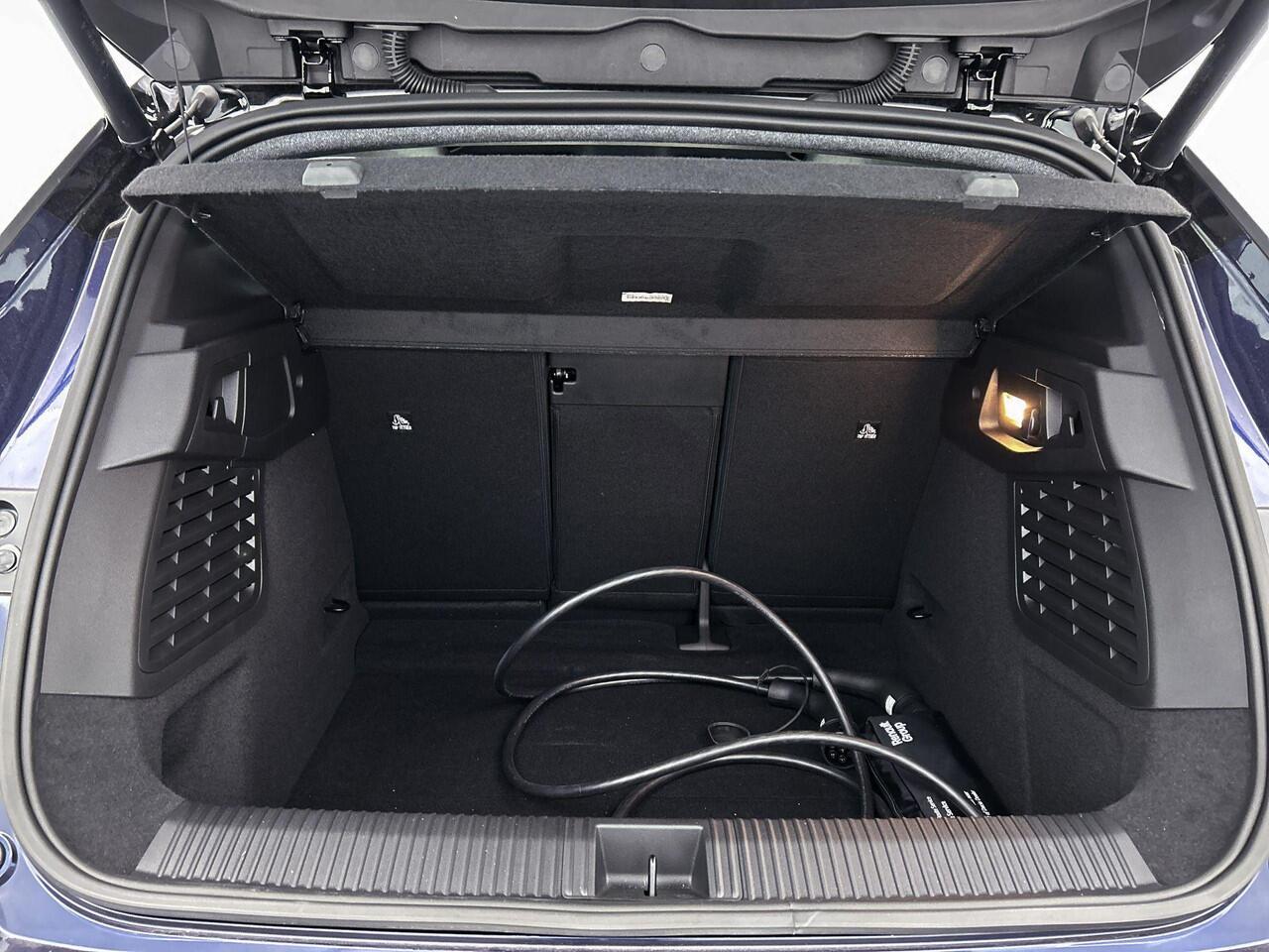 Renault SCENIC E-Tech EV87 long range techno | Automaat | Solarbay panorama dak | Stuurverwarming