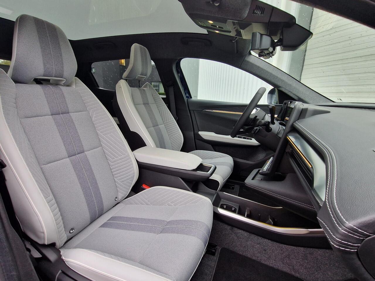 Renault SCENIC E-Tech EV87 long range iconic / Nieuw te Bestellen / Vraag Naar Beschikbaarheid /