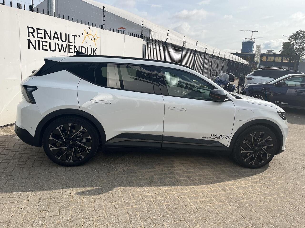 Renault SCENIC E-Tech EV87 long range esprit Alpine / Demo Zuidoost / Vraag naar beschikbaarheid